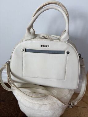 DKNY Classic White Leather Small Dome Top Handle Crossbody Purse Bag Women’s